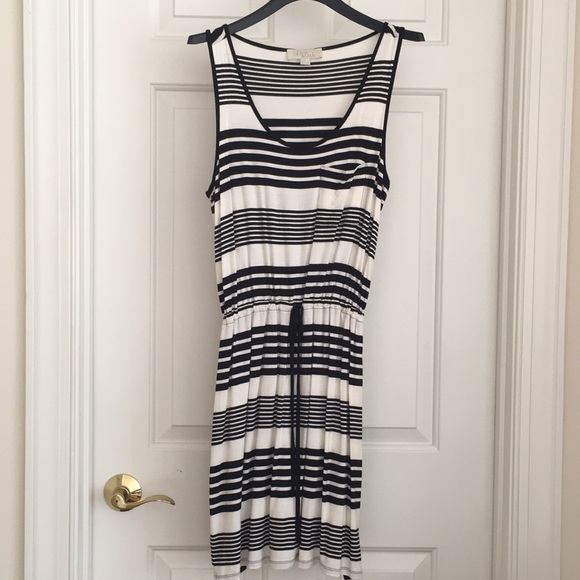 Olive & Oak Dresses & Skirts - Olive & Oak Women’s Dress S Stripes Black White Sleeveless Long Cinched waist